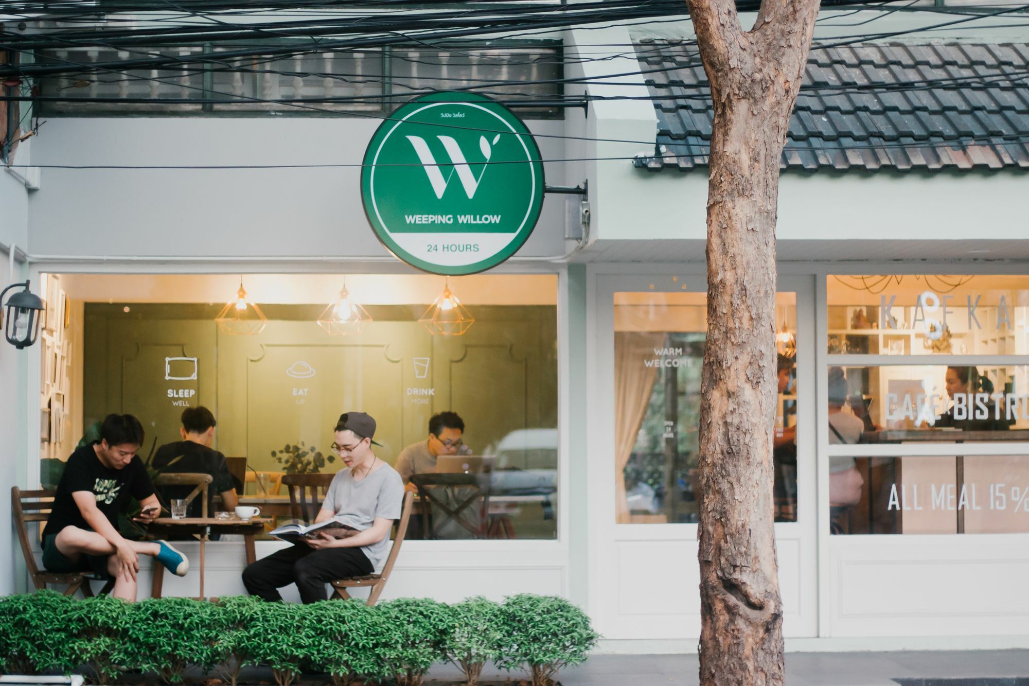 バンコク都 Weeping Willow Sukhumvit 26ホステル エクステリア 写真